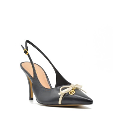 Arezzo women's pump.